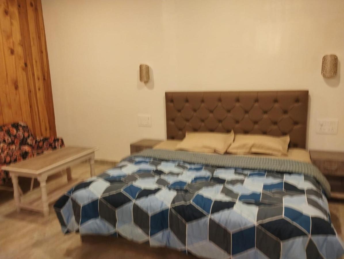 Farsal Villa Srinagar  Bagian luar foto