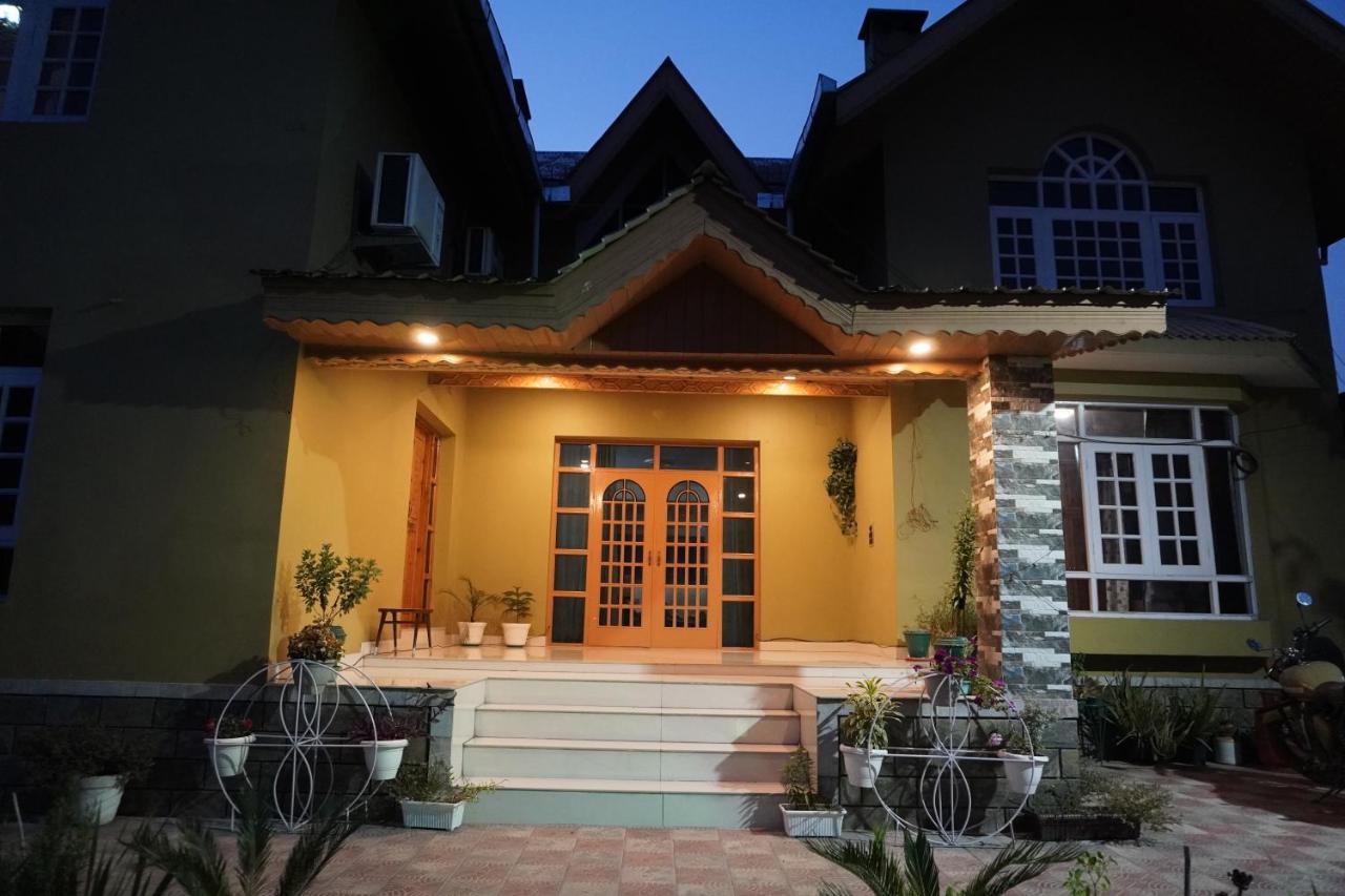 Farsal Villa Srinagar  Bagian luar foto