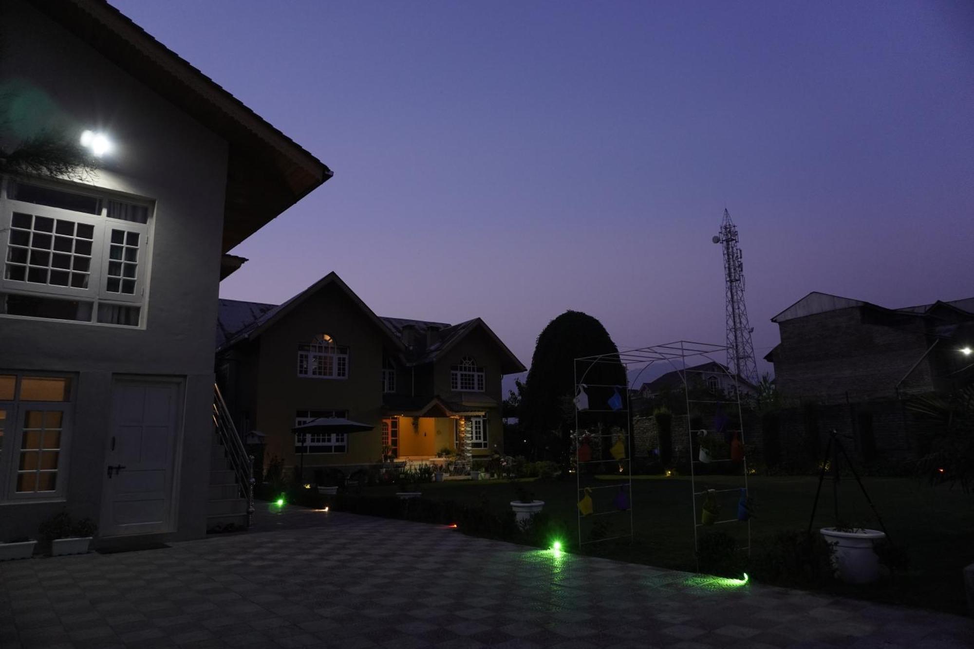 Farsal Villa Srinagar  Bagian luar foto